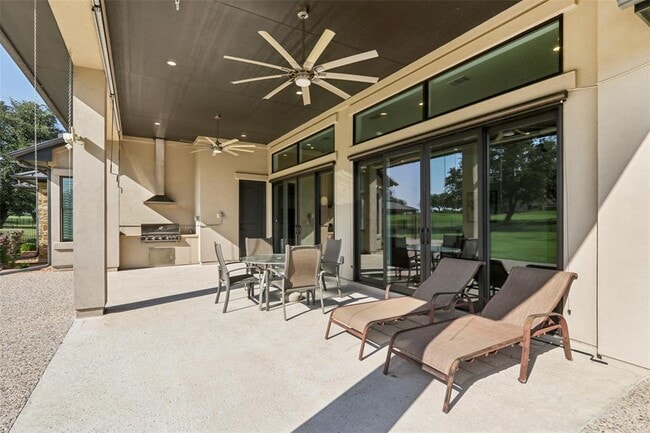 Building Photo - 2404 Sailboat Pass