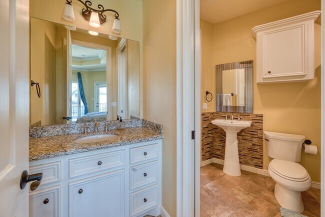 Building Photo - 5623 Waters Landing Ln