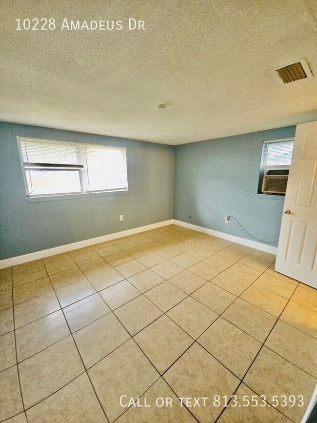 Building Photo - 10228 Amadeus Dr