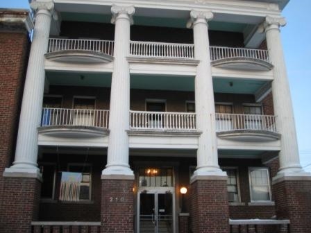 Building Photo - Lofts of Francis