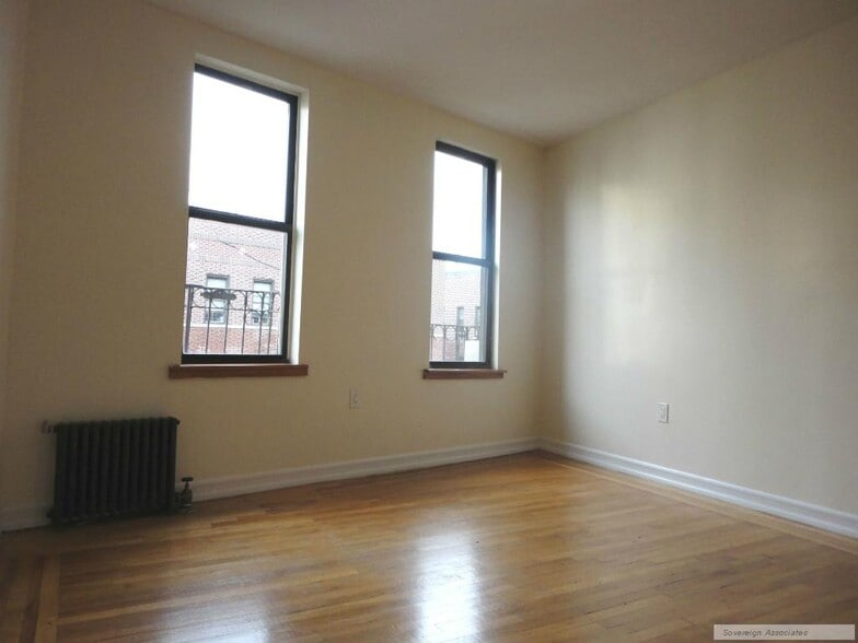 Building Photo - 112 Haven Ave