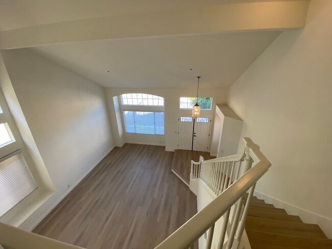 Building Photo - Very Spacious 3 Bedroom, 2.5 Bathroom House For Rent in Buena Park-Lots of Recent Upgrades!