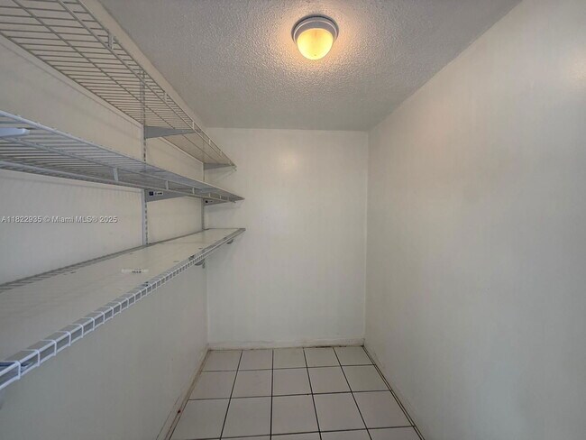 Building Photo - 3460 SW 154th Ct