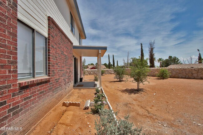 Building Photo - 11726 Stone Castle Dr