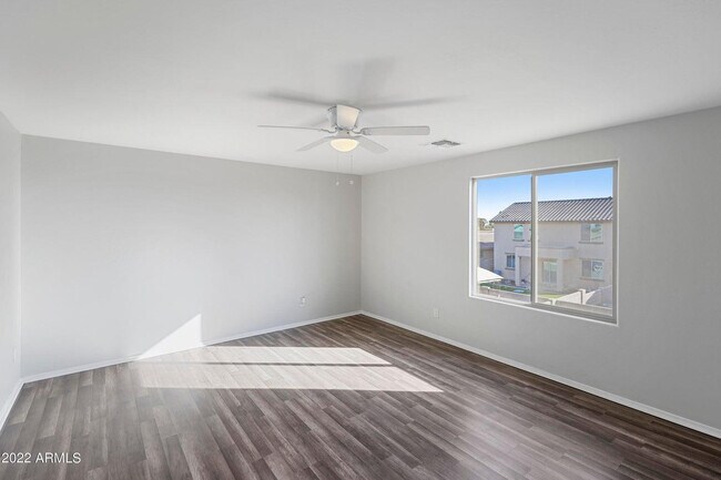 Building Photo - 7135 W Rancho Dr