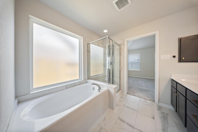 Building Photo - 21314 Tropisea Dr