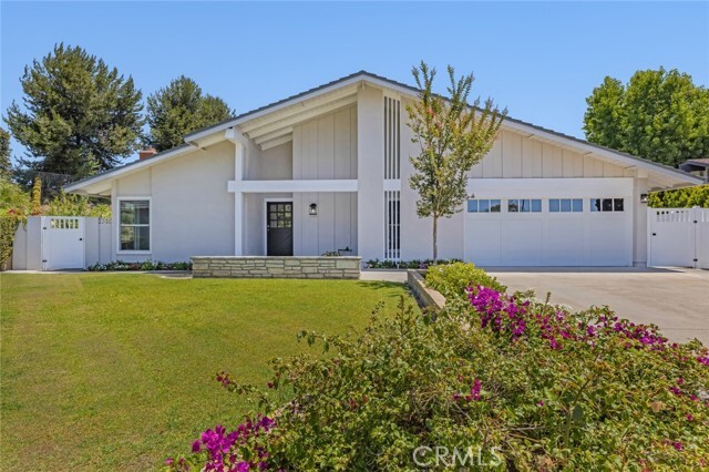 Building Photo - 25311 Maximus St