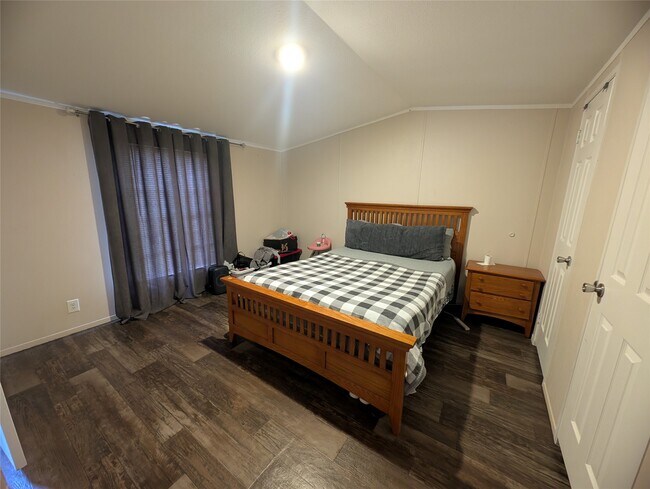 Building Photo - 18384 Valletta Dr