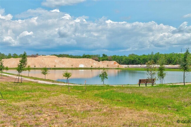 Building Photo - 4986 Worchester Dr