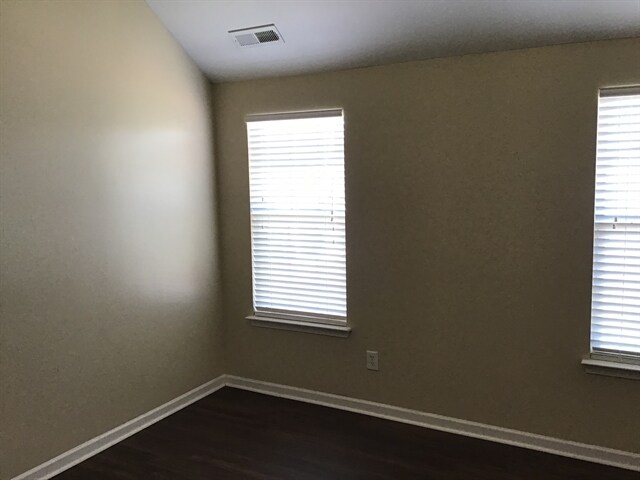 Building Photo - 527 Tansy Dr