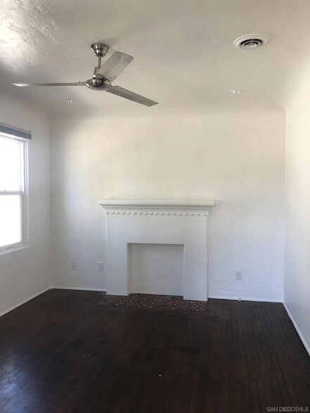 Building Photo - 4072 Meade Ave