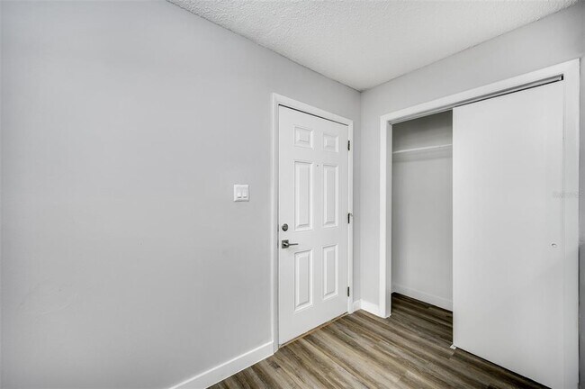 Building Photo - 2301 E Sligh Ave