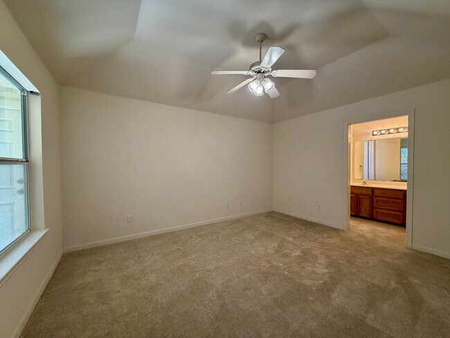 Building Photo - 630parkl