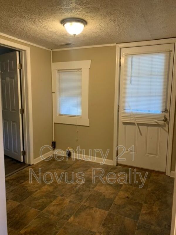 Building Photo - 4040 Carrollton Villa Rica Hwy