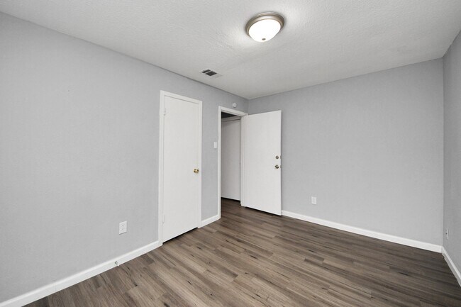 Building Photo - 11510 Lockgate Ln