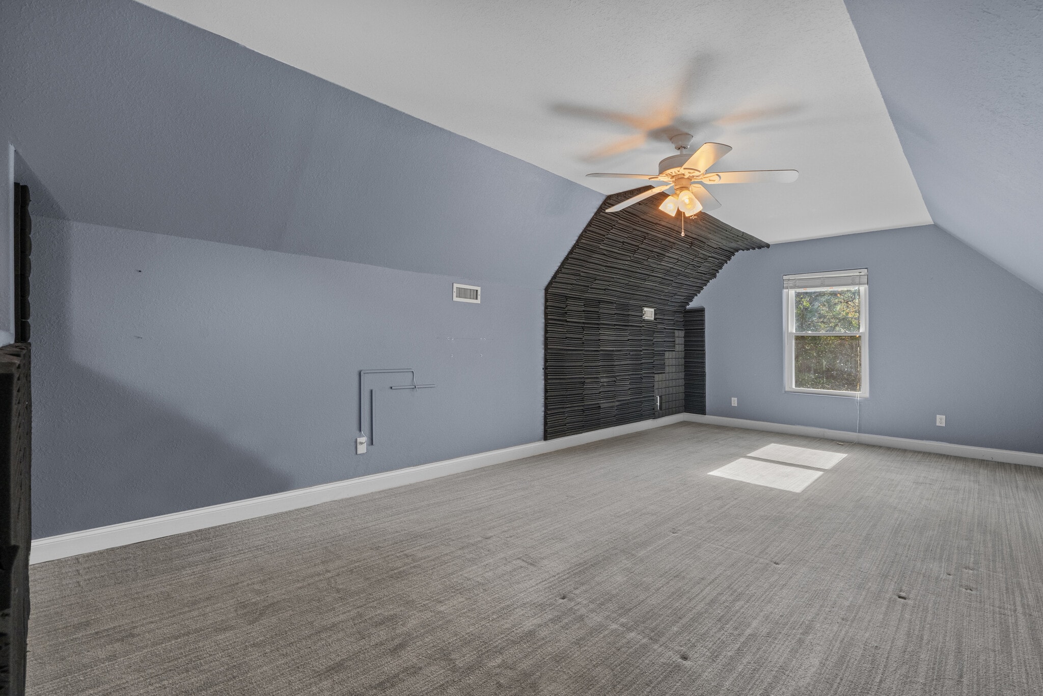 Building Photo - 2409 Hunters Trl