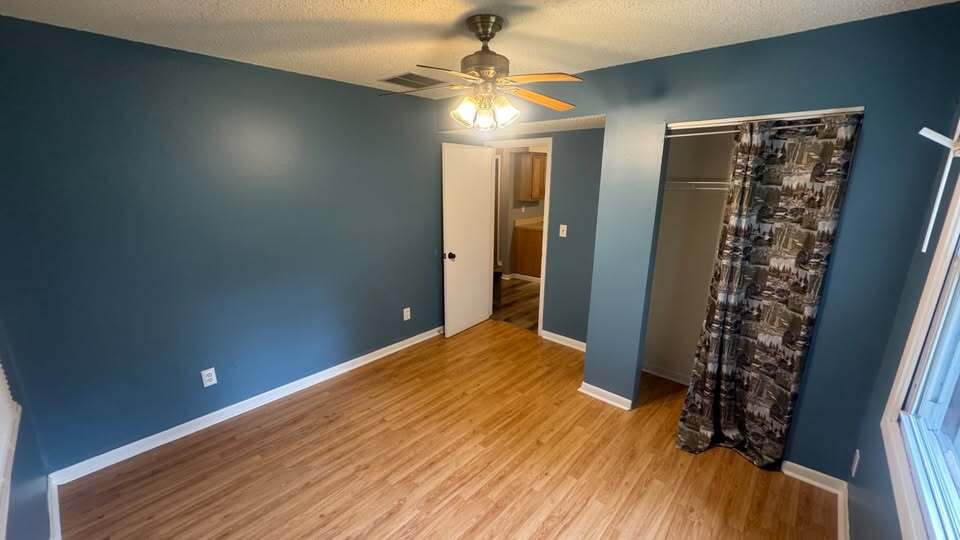 Building Photo - 204 Avondale Ave