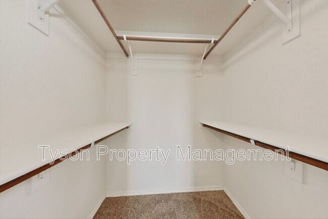 Building Photo - 5648 Valle Alegre Pl NW