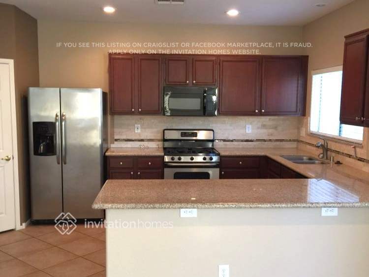 Building Photo - 11643 Autunno St