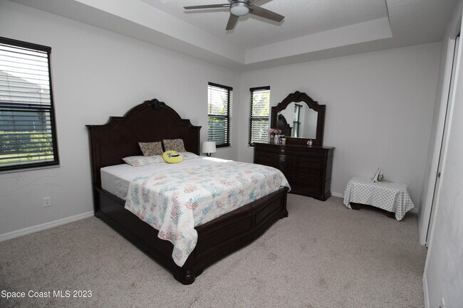 Building Photo - 3039 Burghley Park Way