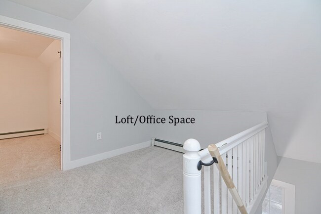 Building Photo - 106 Forest St