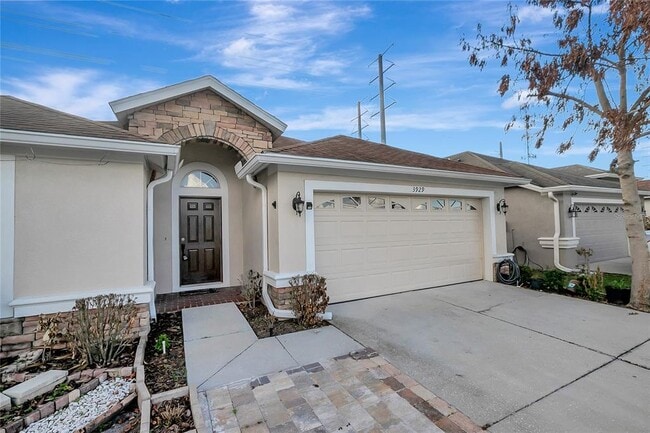 Building Photo - 3929 Washburn Pl