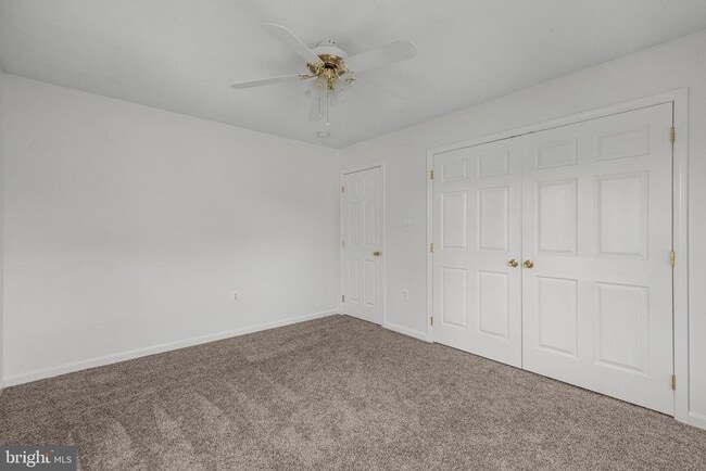 Building Photo - 41166 Glenwood Pl