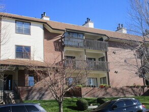 Building Photo - 13950 E Oxford Pl