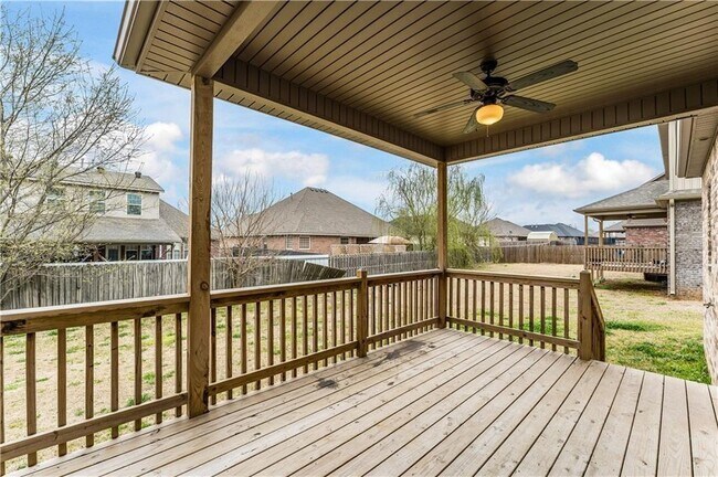 Building Photo - 582 Quartz Wy