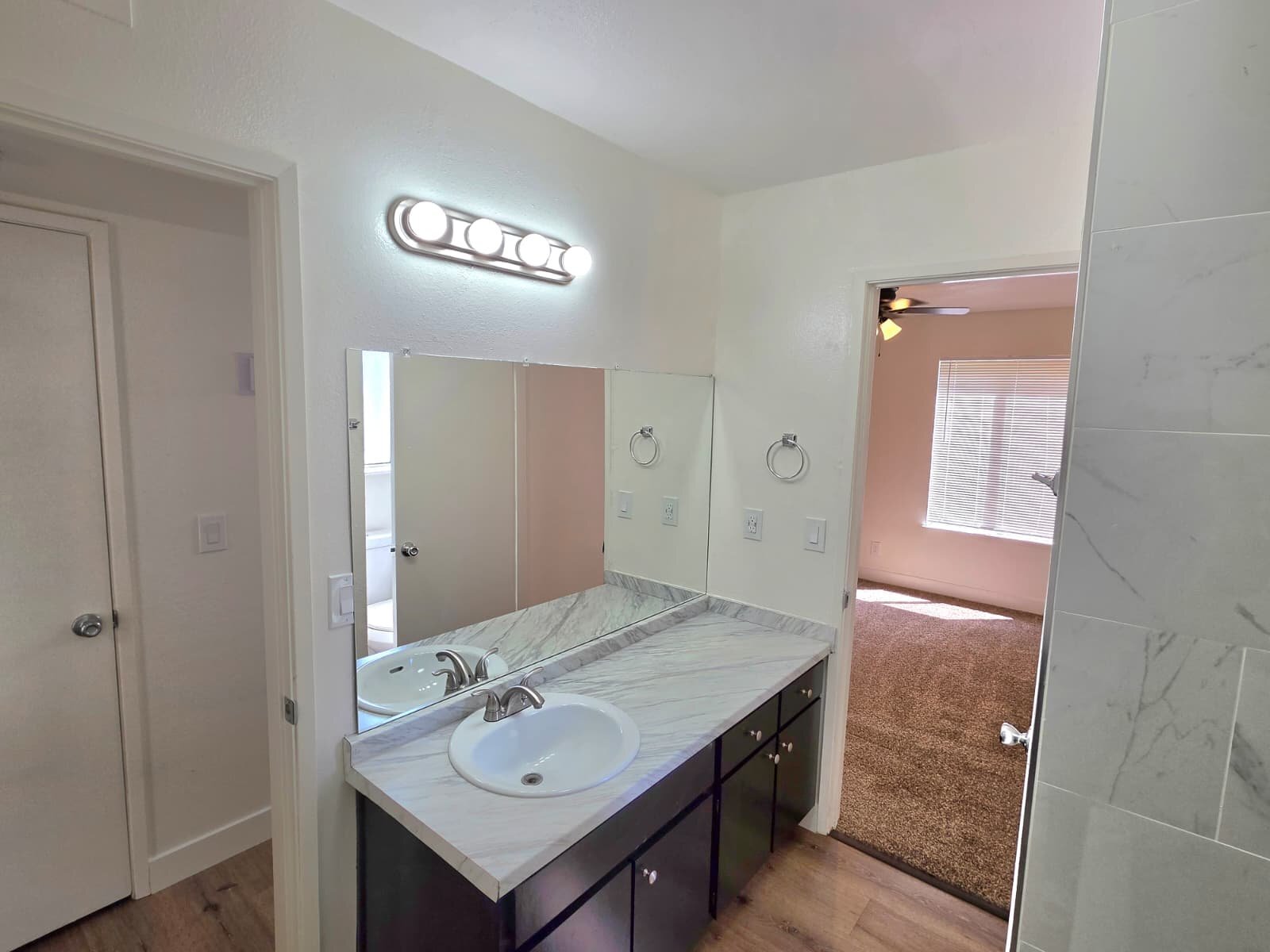 Building Photo - 4264 N Bengston Ave