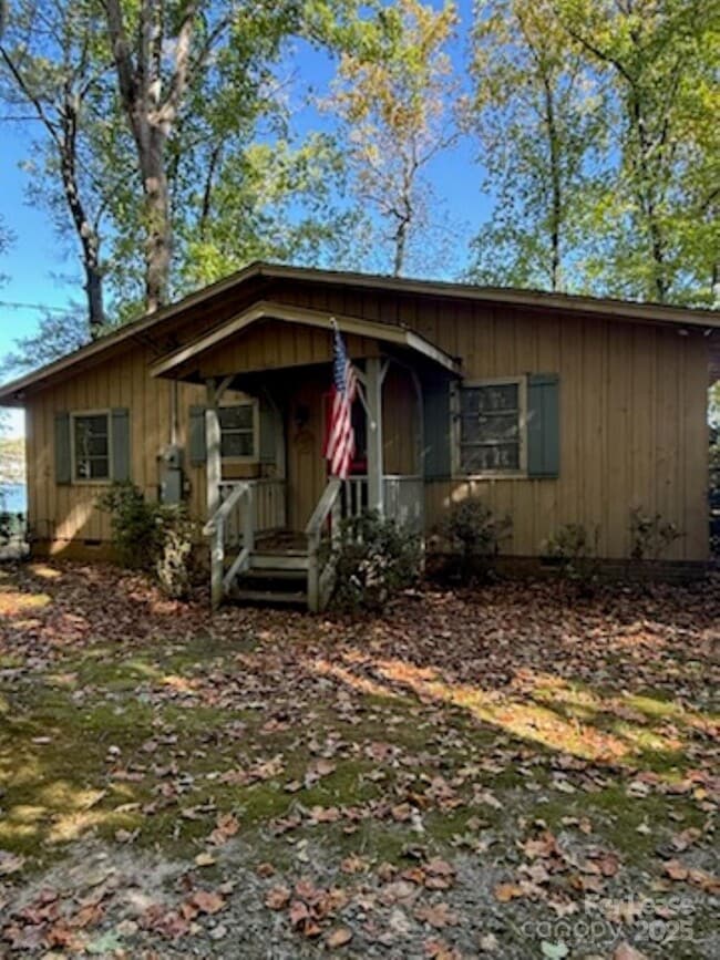 Primary Photo - 189 Patternote Rd