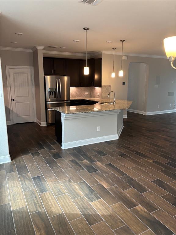 Building Photo - 220 Rocroi Dr