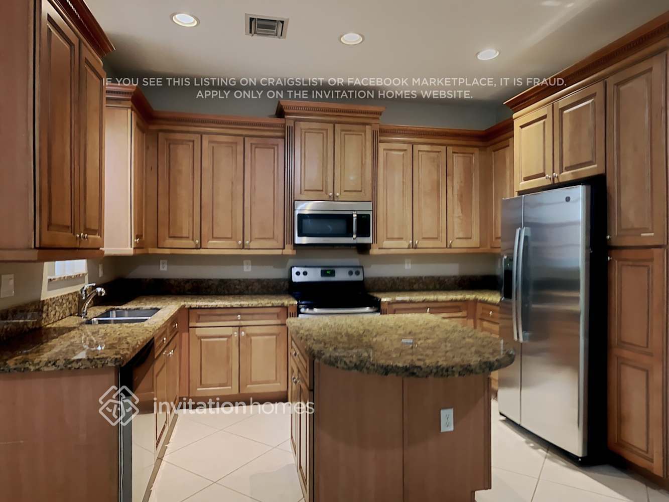 Building Photo - 716 NW 83rd Pl