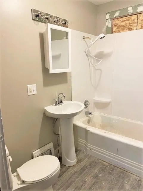 Building Photo - 310 Pullen Ave