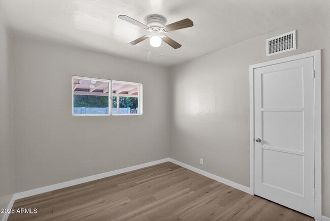 Building Photo - 3015 N 17th Ave