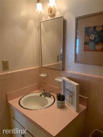 Building Photo - 3 br, 2 bath House - 1523 S Main Street