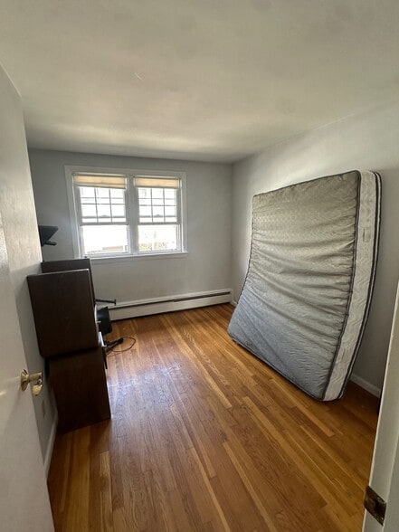 Building Photo - 90 North St