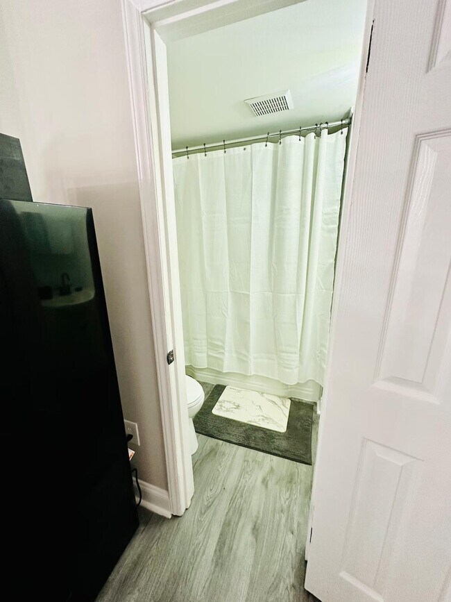 Building Photo - 1B Christopher St