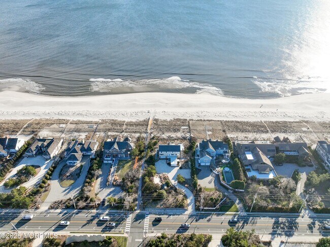 Building Photo - 1501 Ocean Ave