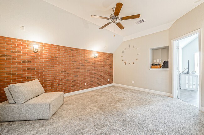 Building Photo - 9507 Carson Ln