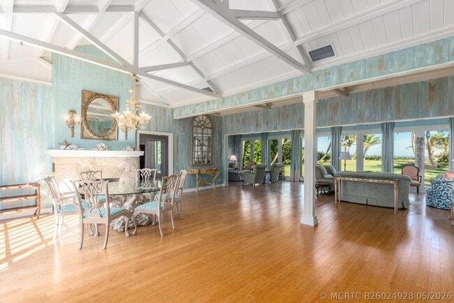 Building Photo - 5 N Beach Rd