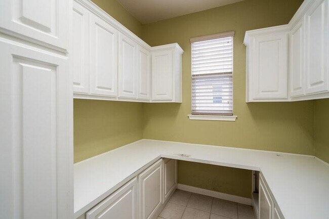 Building Photo - 179 Trail Rider Way