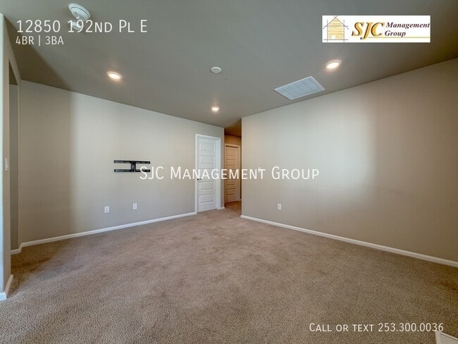 Building Photo - 12850 192nd Pl E