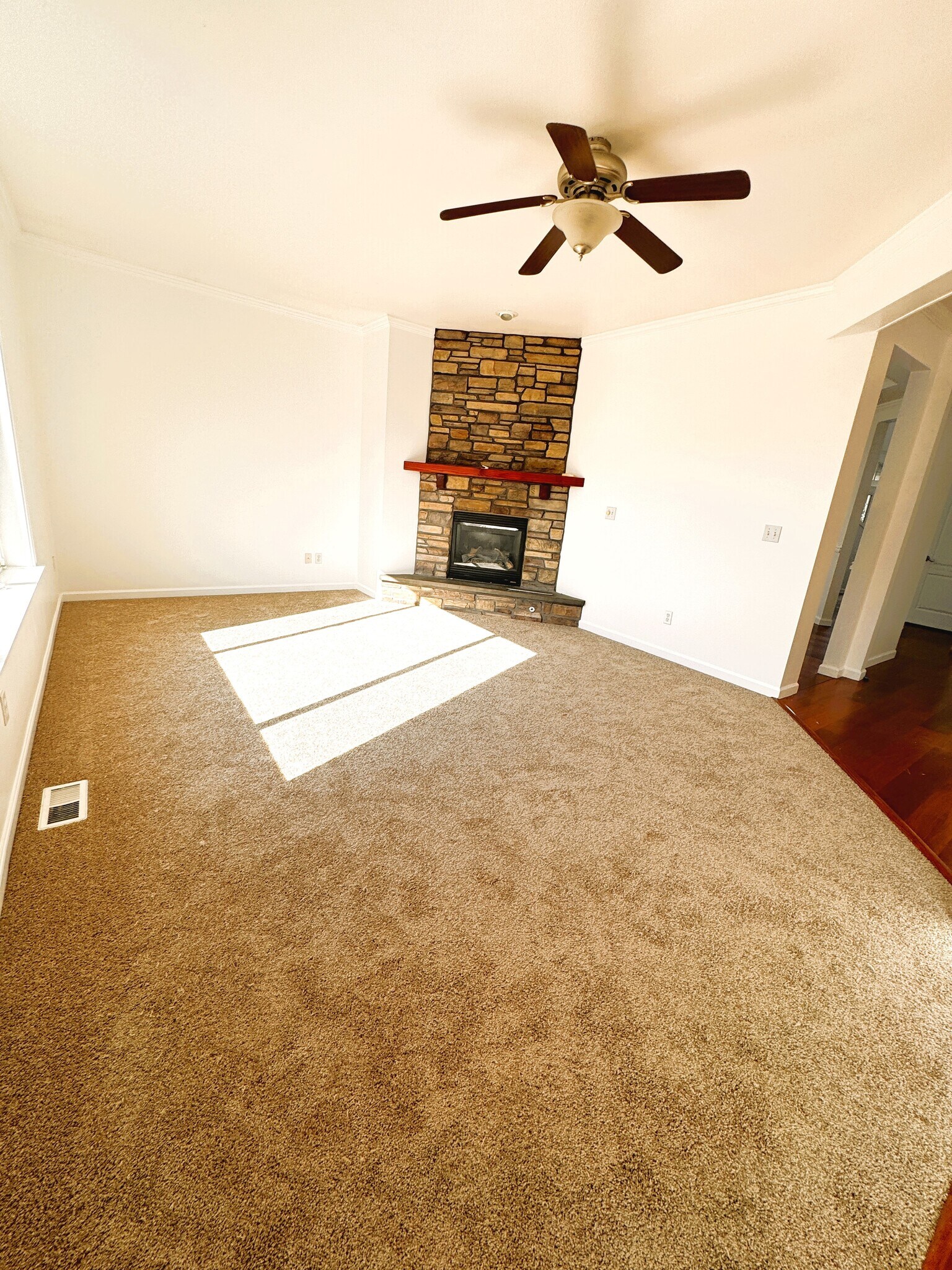 Living Room - 18314 115th Ave E