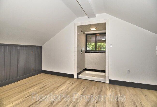 Building Photo - 1317 N 1st St
