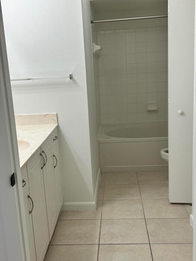 Building Photo - 4863 Via Palm Lakes