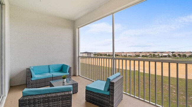 Building Photo - 1031 Splash Shot Pl