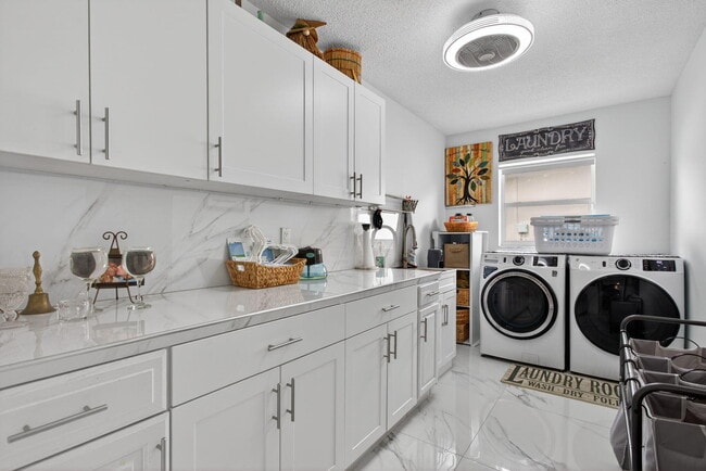 Building Photo - 6661 NW 23rd St