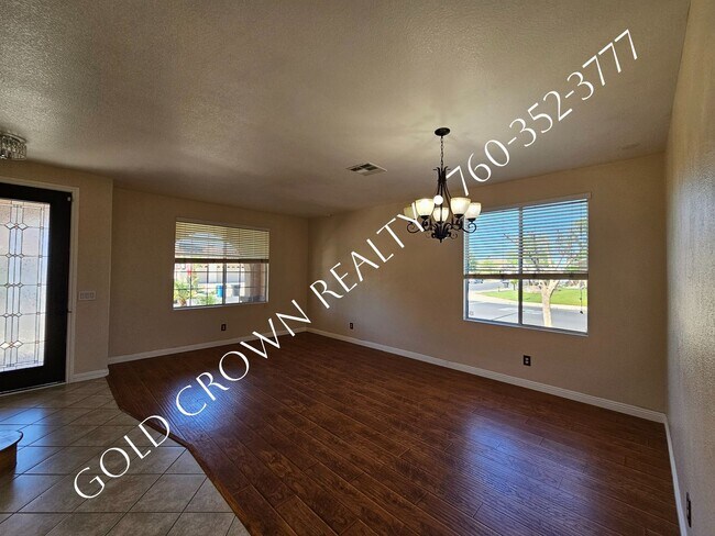 Building Photo - 599 Yucca St