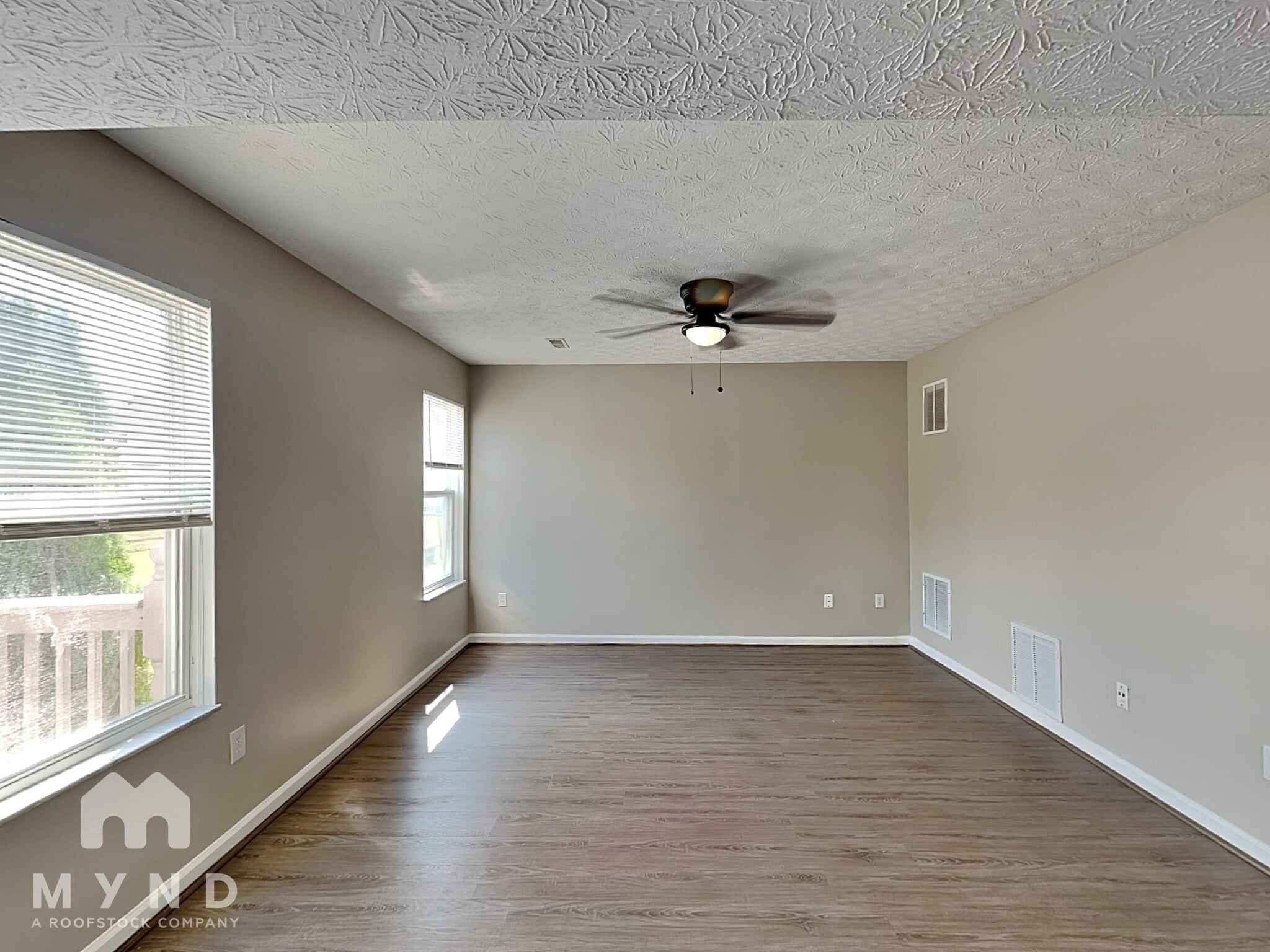 Building Photo - 3904 Liriope St